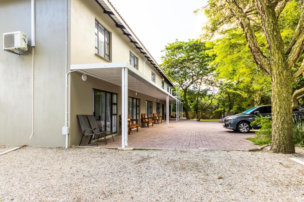 Nyathi Lodge Richards Bay Extérieur photo