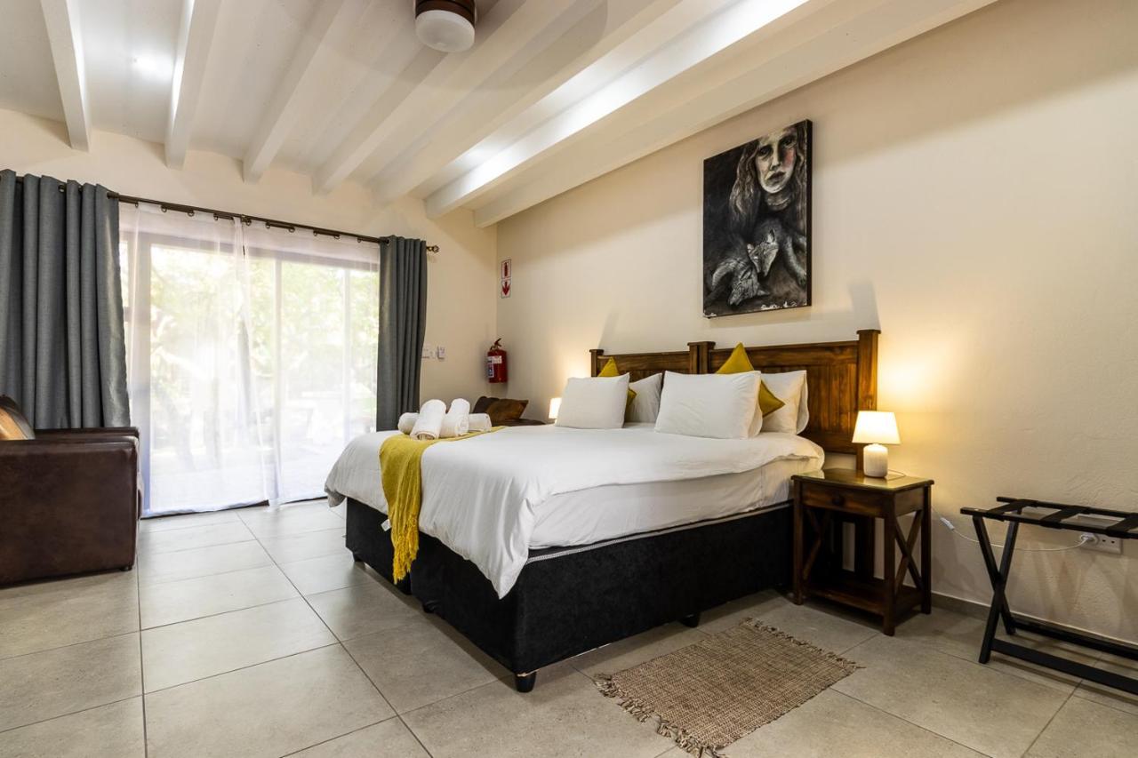 Nyathi Lodge Richards Bay Extérieur photo