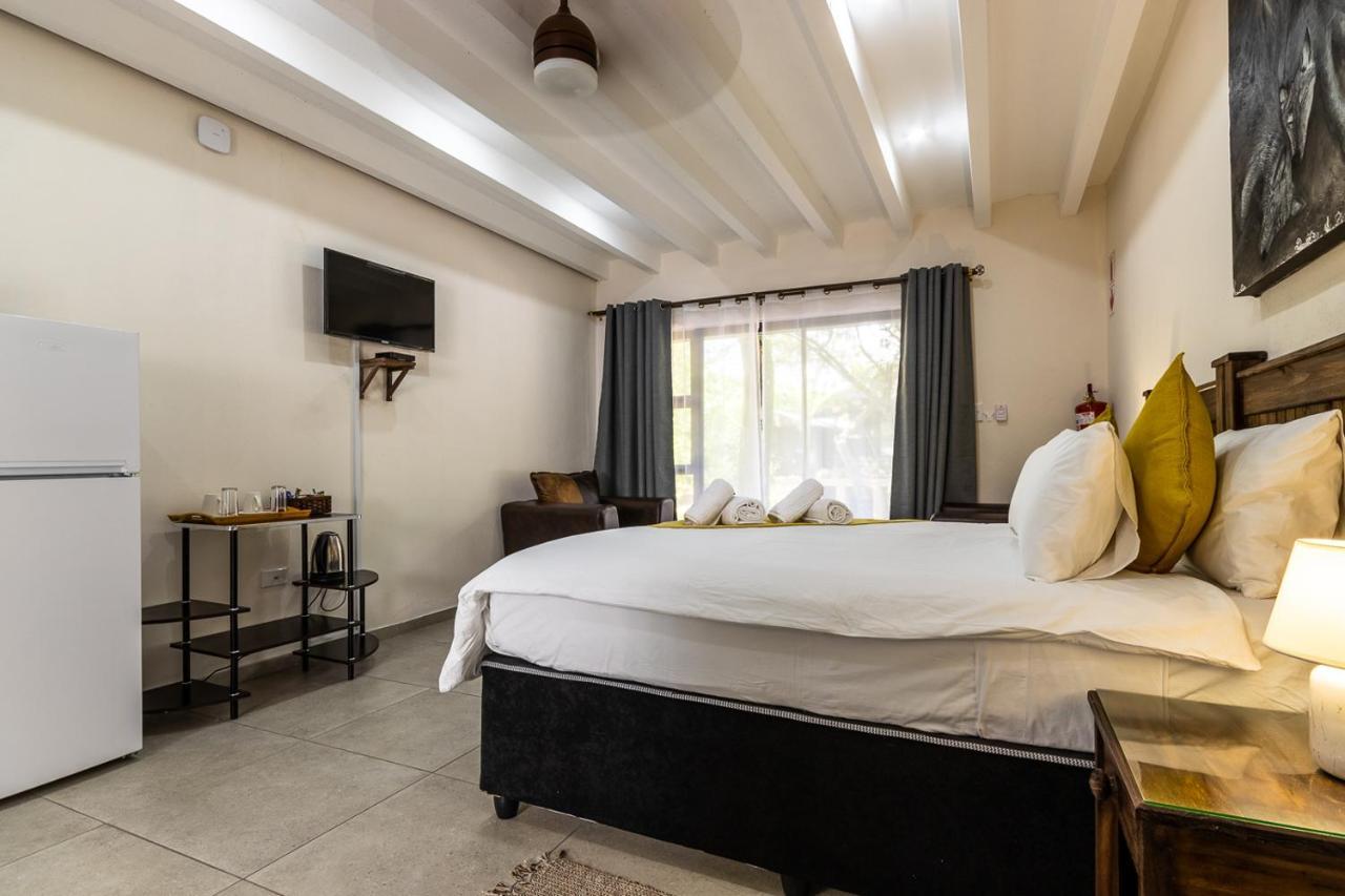 Nyathi Lodge Richards Bay Extérieur photo
